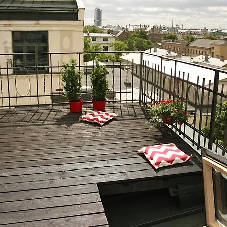Spacious Loft In Art Nouveau Area * ריגה